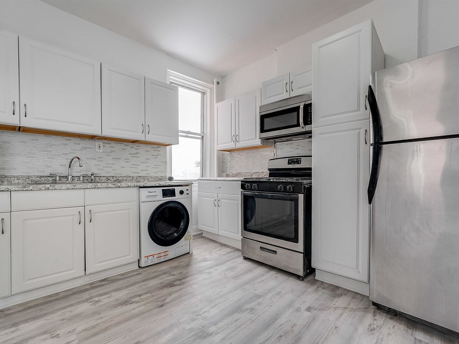 103 Westover Pl APT 7 West New York, NJ 07093 - Thumbnail 2