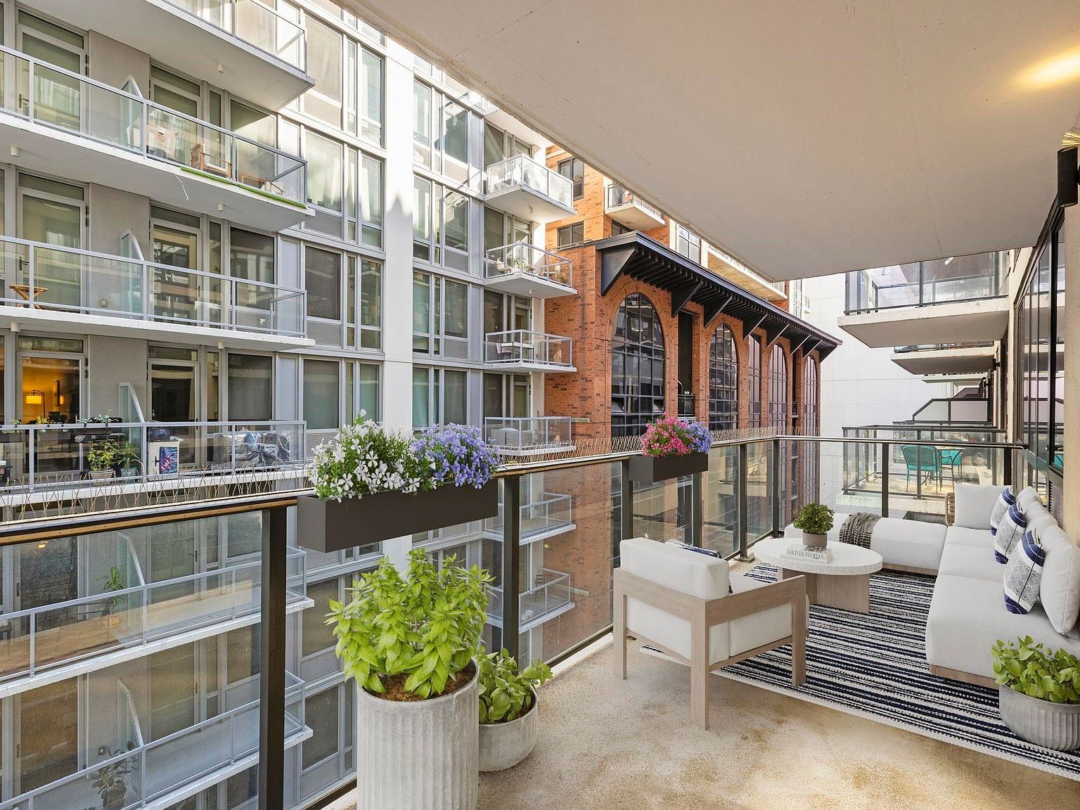 160 1st St #810 Jersey City, NJ 07302 - Thumbnail 2