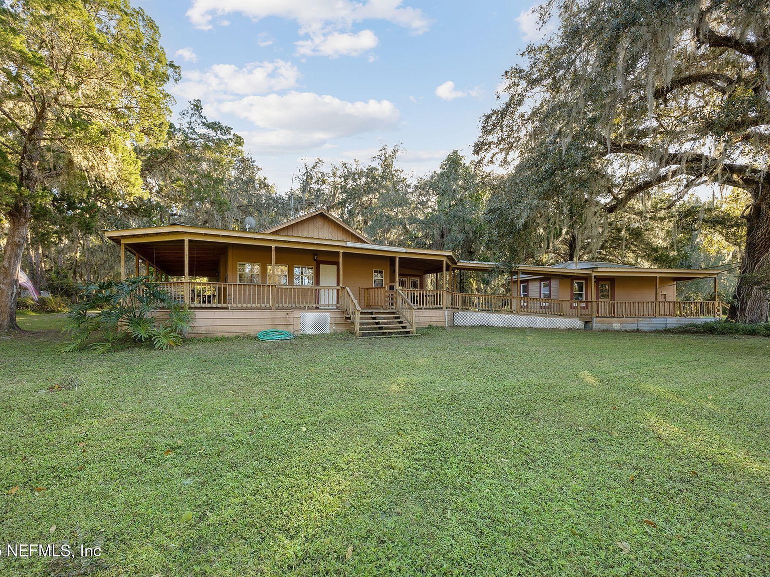 127 Duck Dr Crescent City, FL 32112  | Single Family