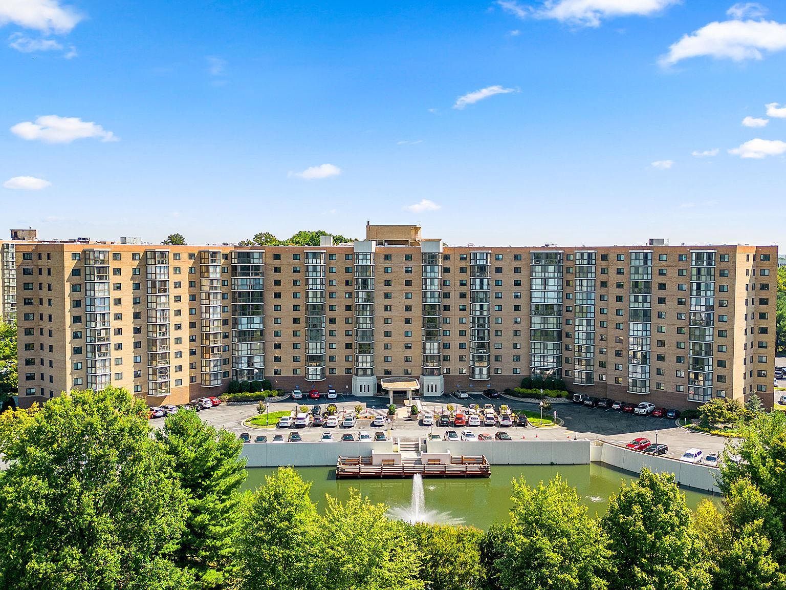 3330 N Leisure World Blvd #5-604 Silver Spring, MD 20906 - Thumbnail 2