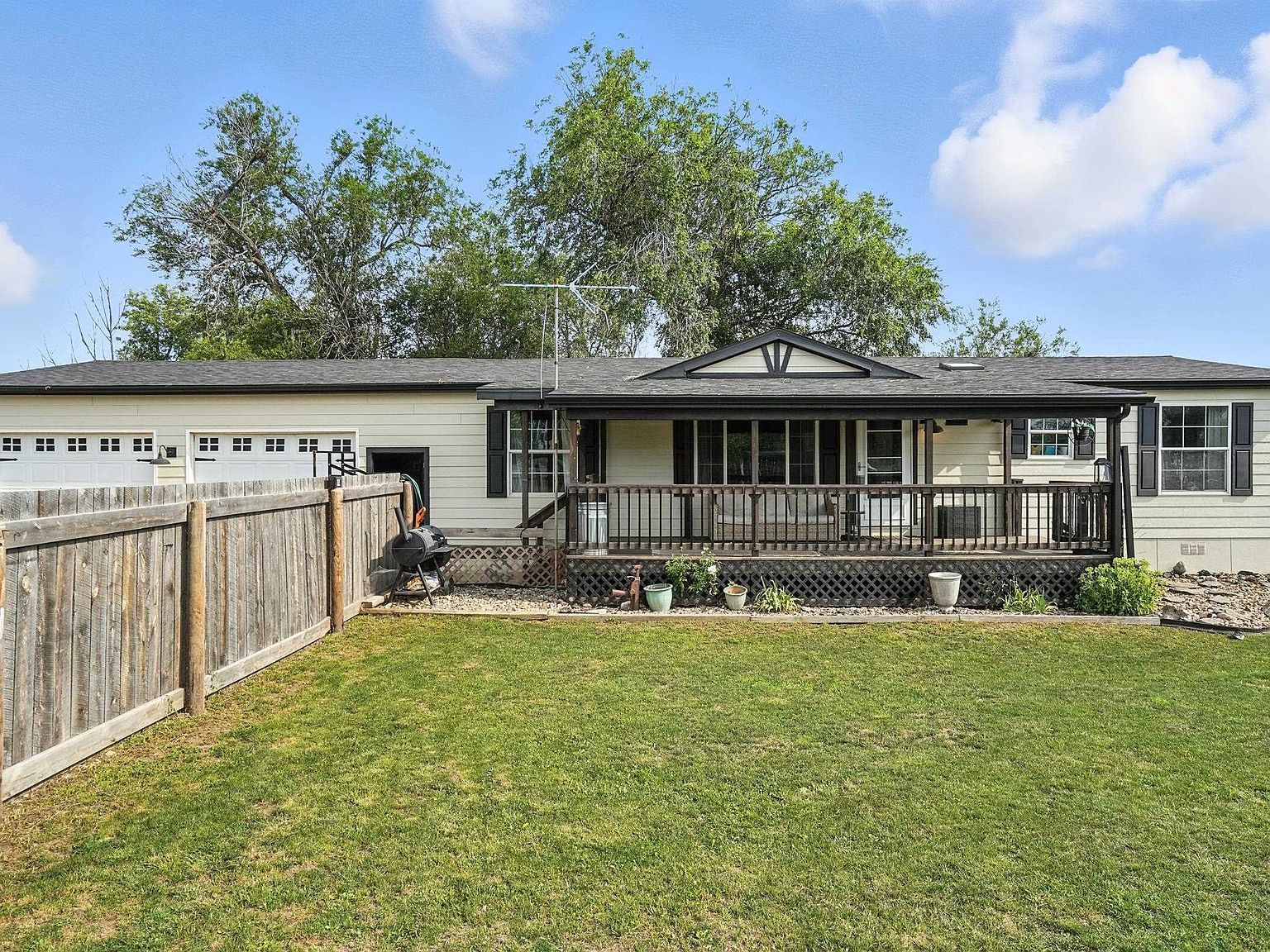 402 3rd St Nisland, SD 57762 - Thumbnail 2