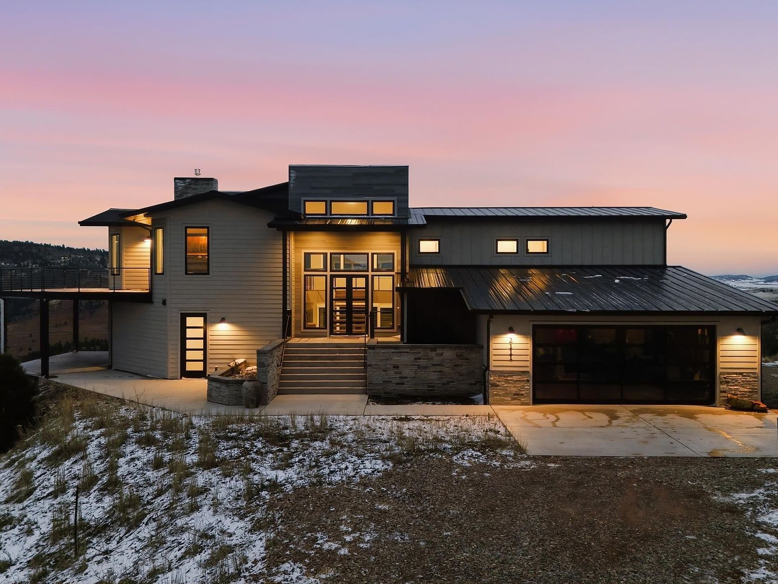 2111 Vantage Cir Spearfish, SD 57783 - Thumbnail 2