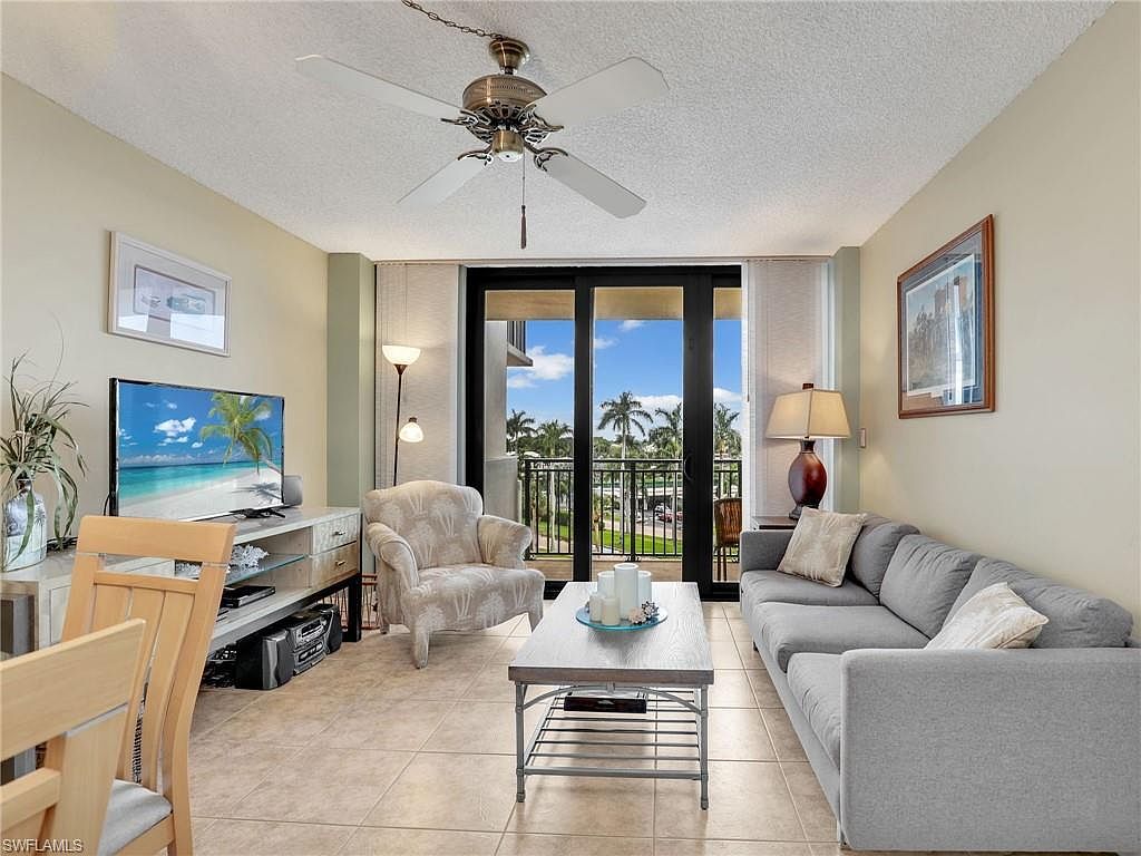 180 Seaview Ct APT 502 Marco Island, FL 34145 - Thumbnail 2