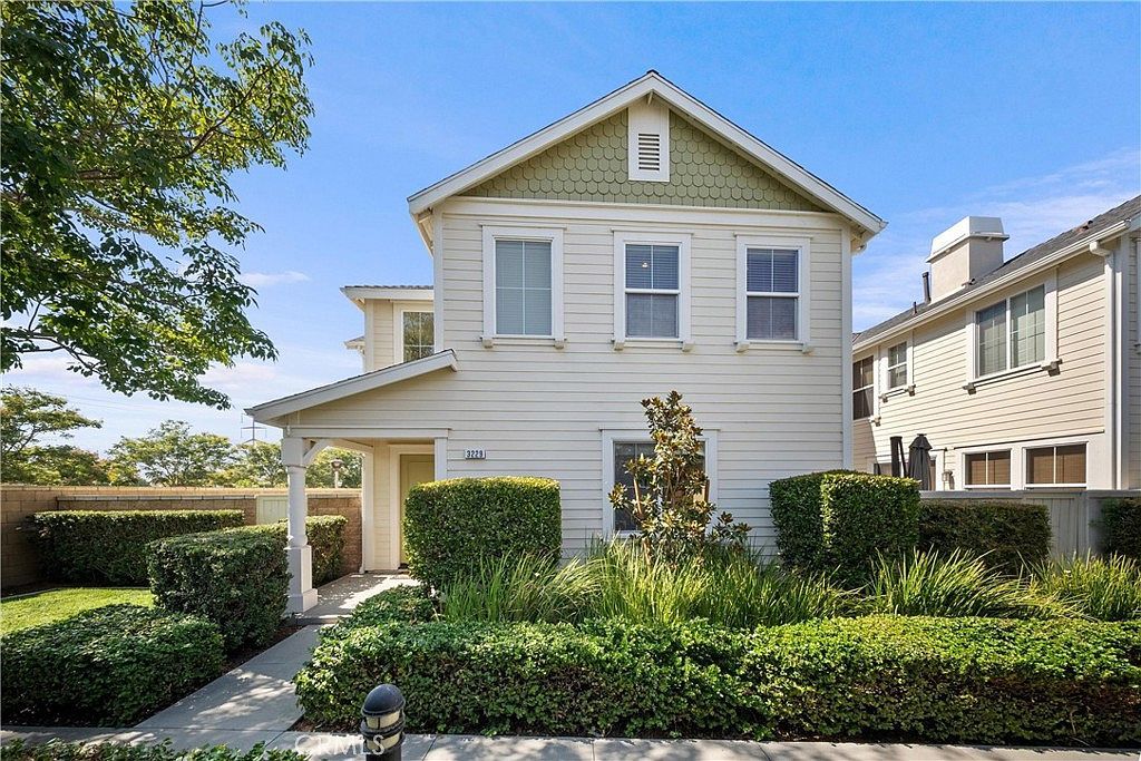 3229 Larkspur St Tustin, CA 92782 - Thumbnail 2