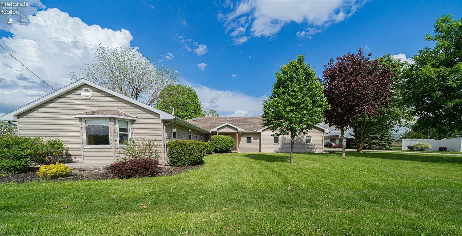3266 Bloomdale Rd Bloomdale, OH 44817 - Thumbnail 2