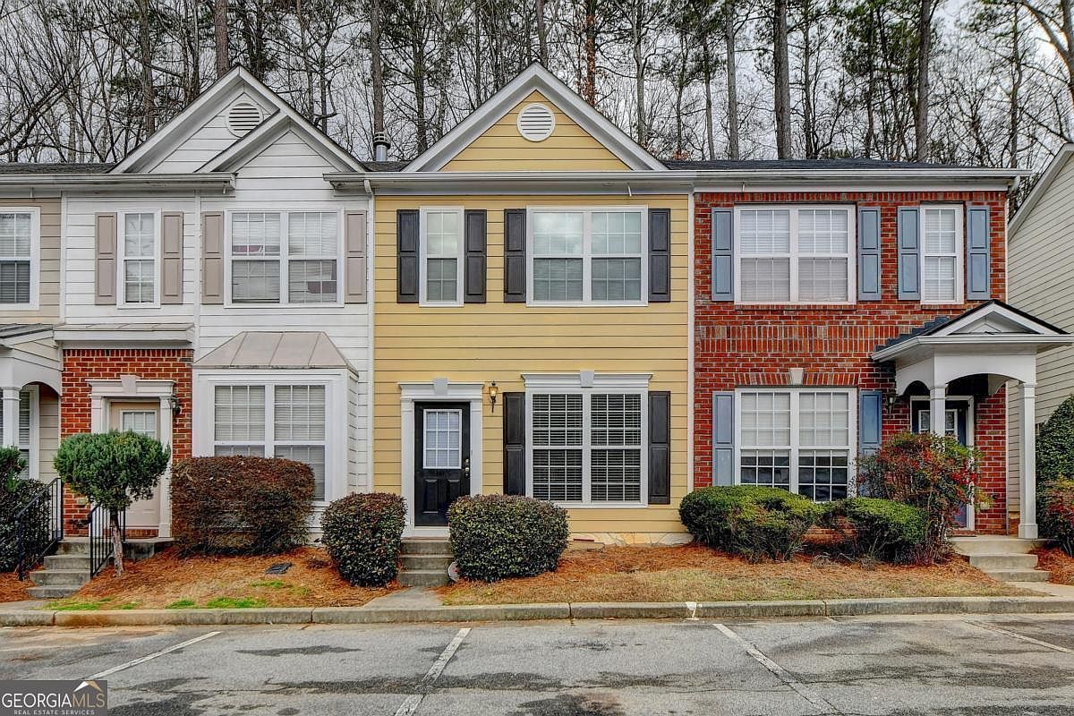903 Redwood Dr Norcross, GA 30093 - Thumbnail 2