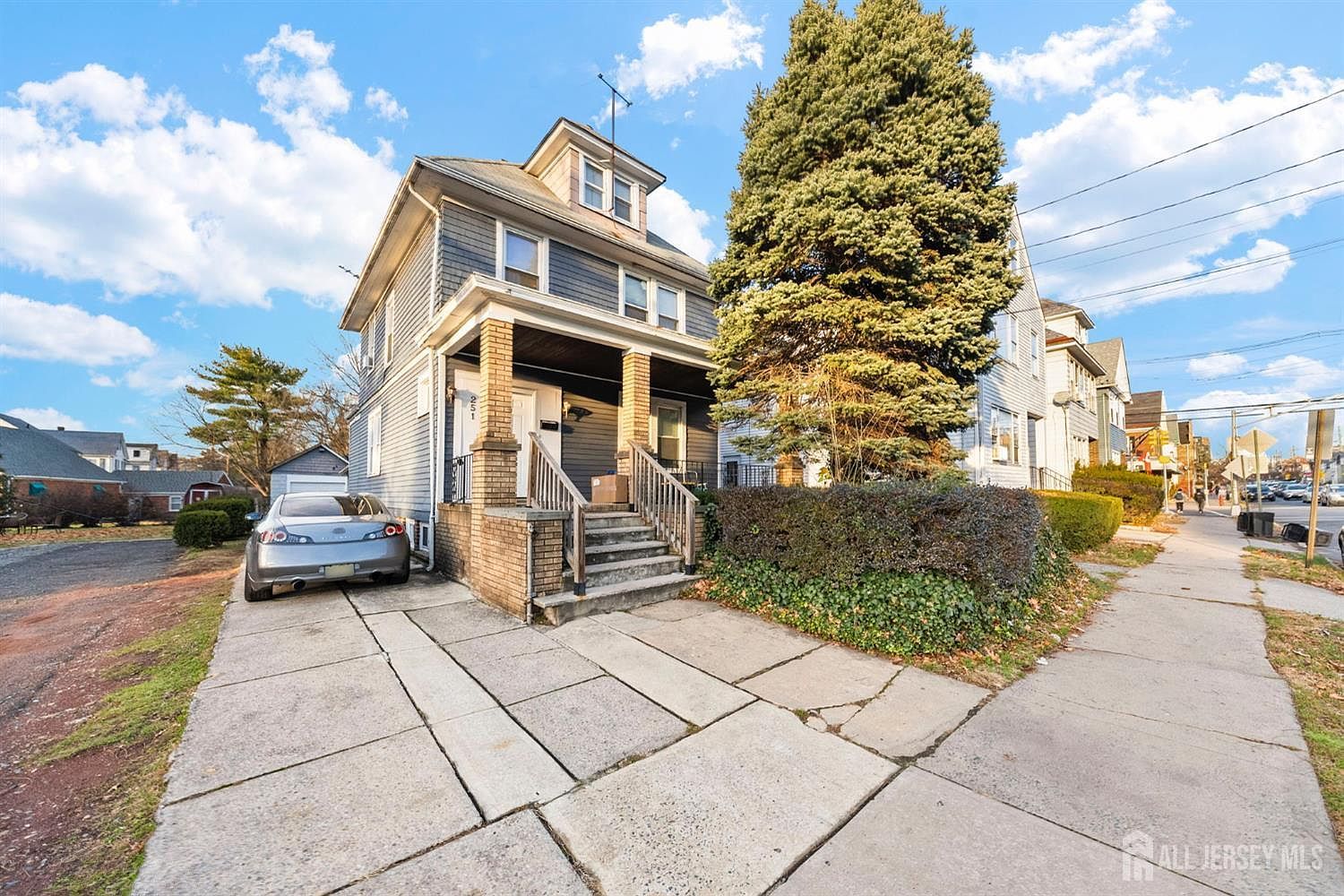 251 Hamilton St New Brunswick, NJ 08901 - Thumbnail 2