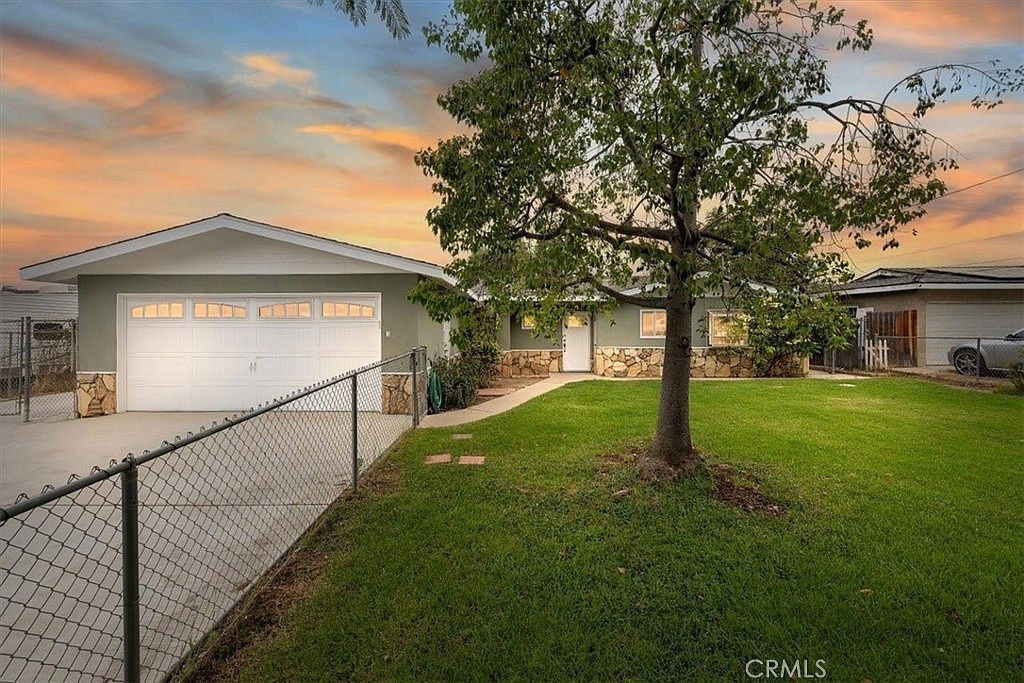 887 Kingman Dr Norco, CA 92860 - Thumbnail 2