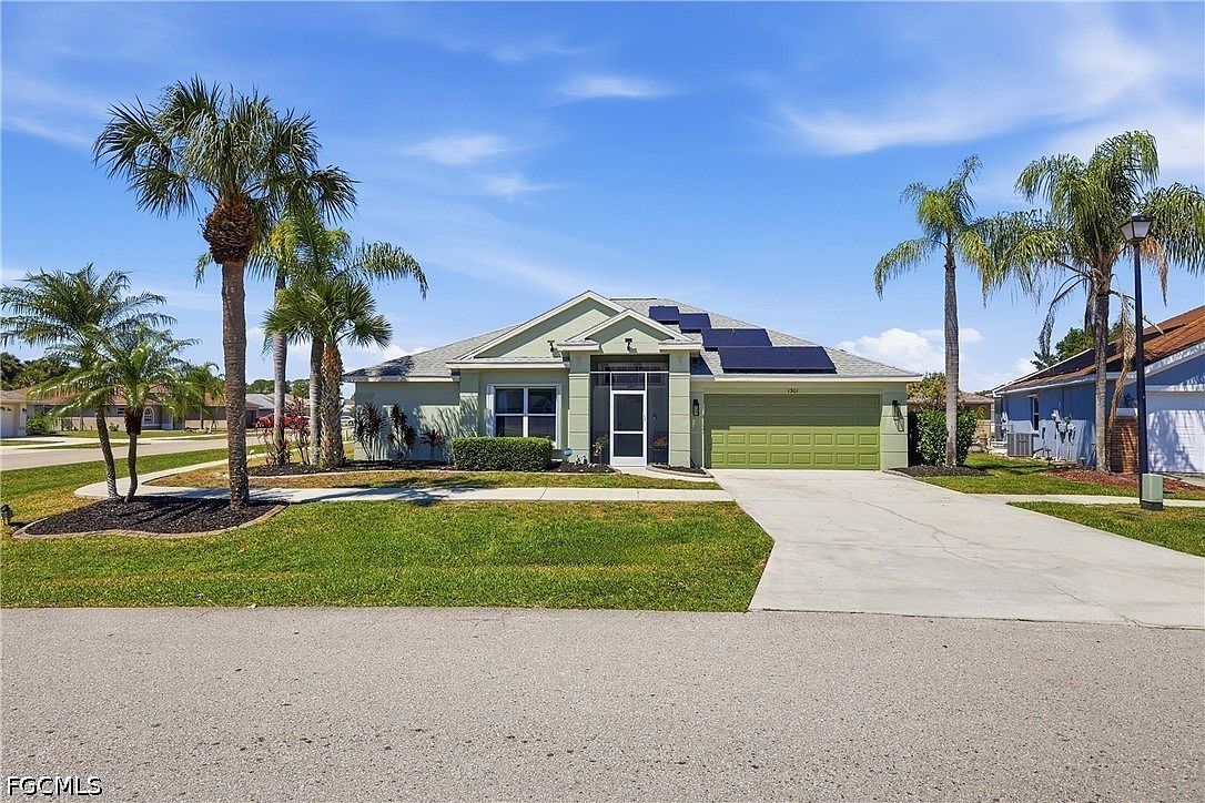 1501 Honor Ct Lehigh Acres, FL 33971  | Single Family