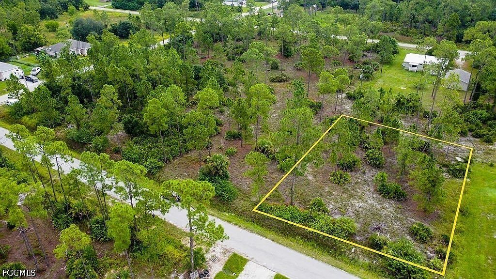 1222 North Ave Lehigh Acres, FL 33972, 33972