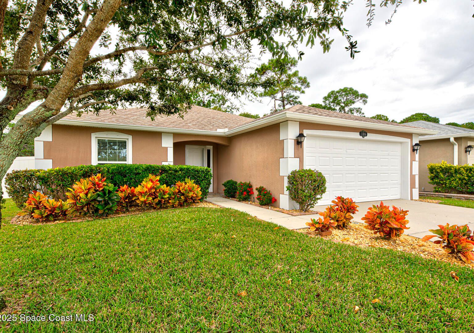 106 Mason Dr Titusville, FL 32780 - Thumbnail 2