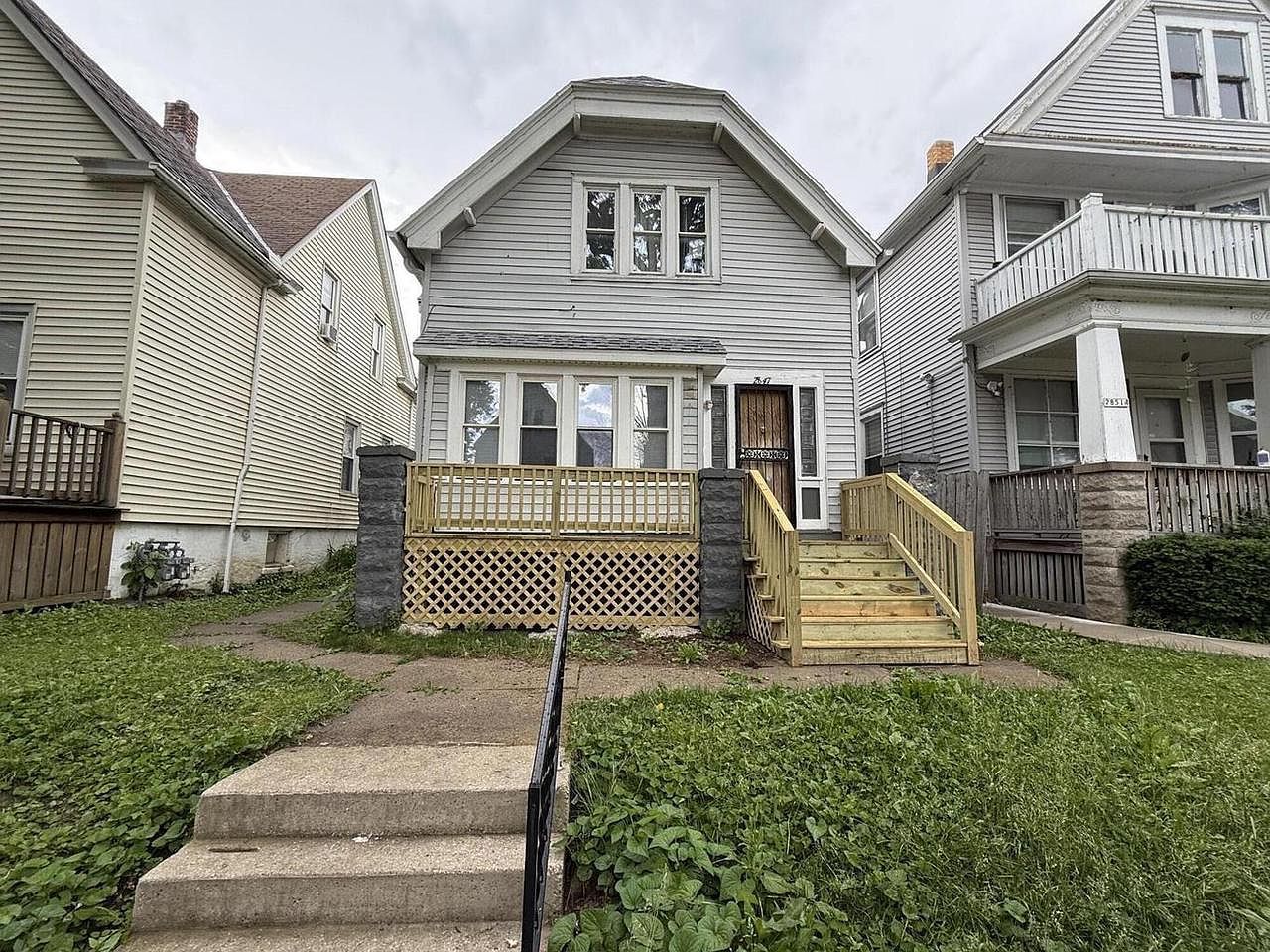 2847 N Booth St #2847A Milwaukee, WI 53212  | Multi Family