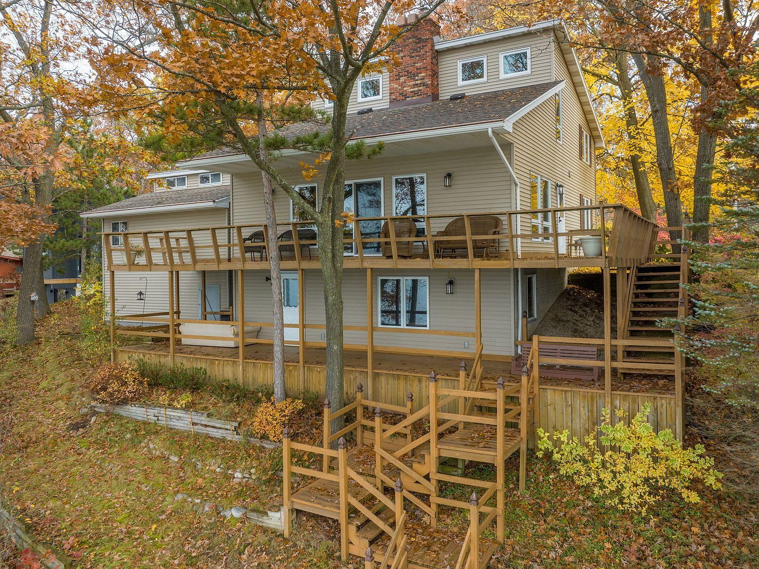 10443 Midshore Dr Mecosta, MI 49332 - Thumbnail 2