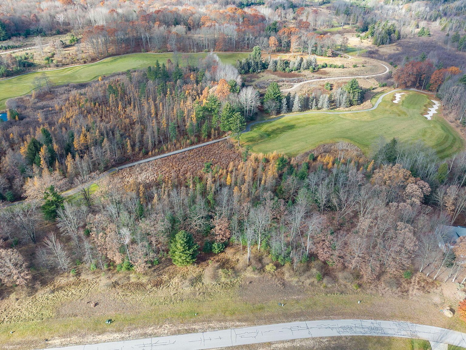 6240 Dublin Dr Stanwood, MI 49346 - Thumbnail 2