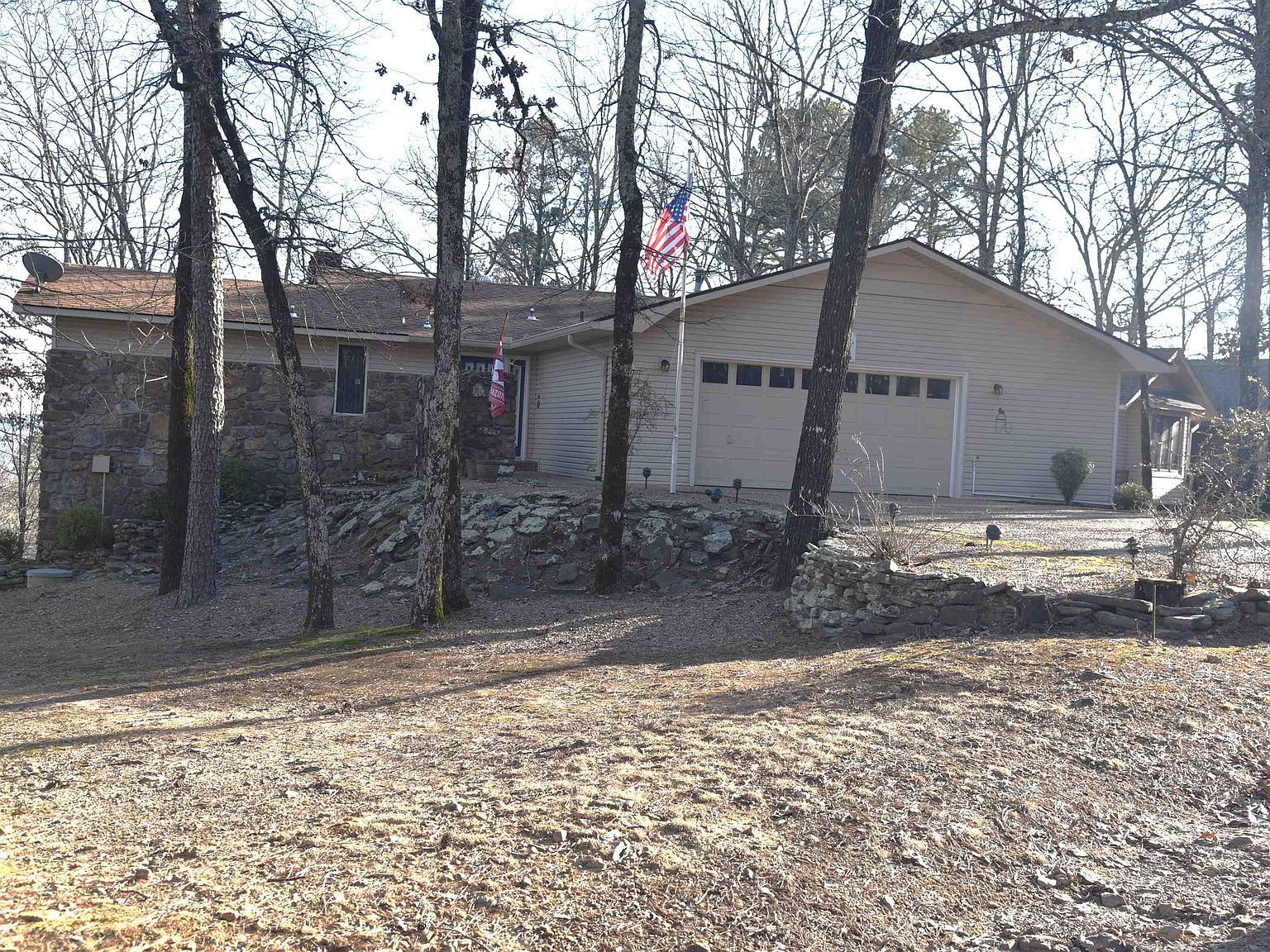 215 Pine Hill Rd Fairfield Bay, AR 72088 - Thumbnail 2