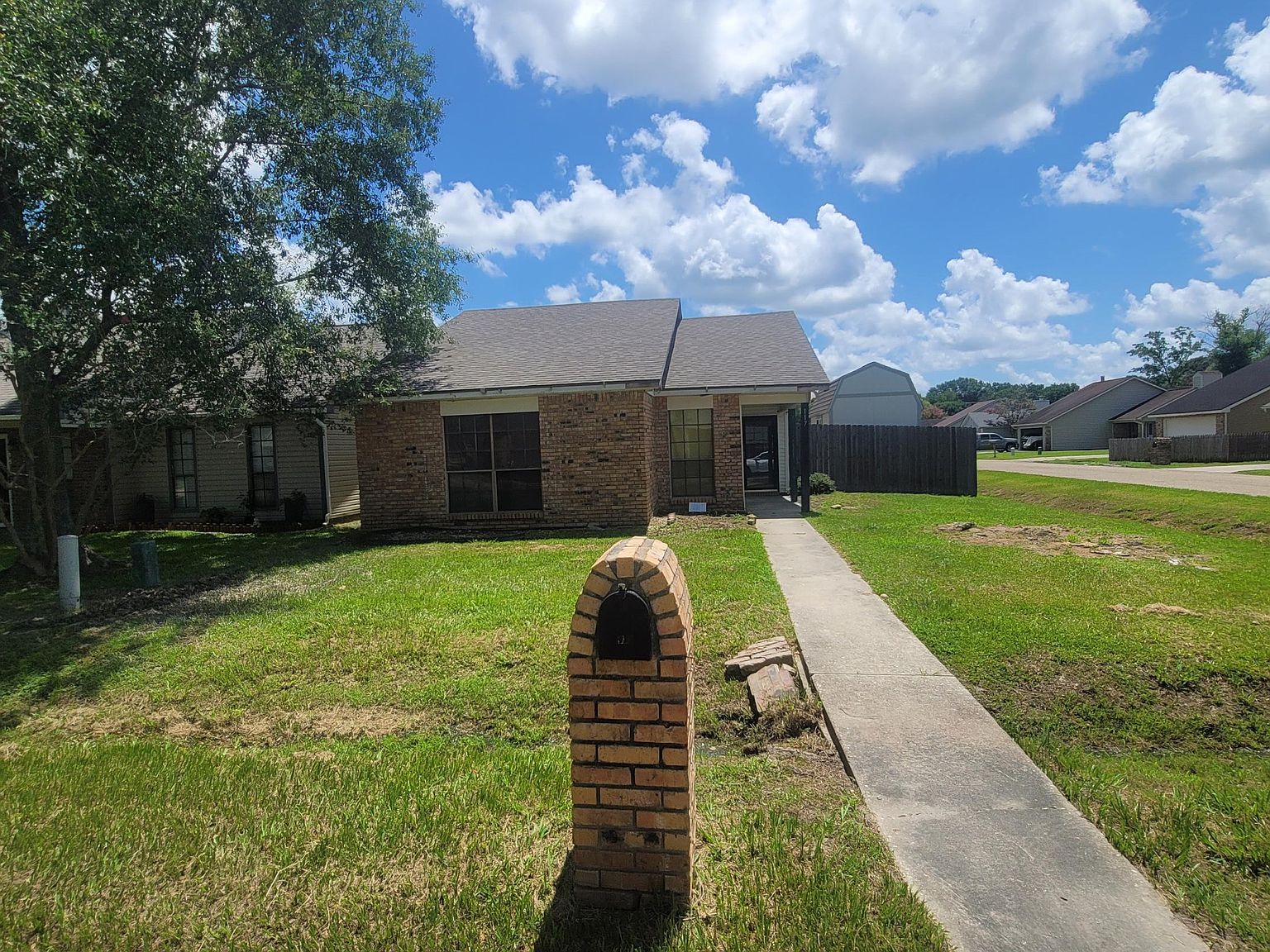 117 Luna St Lafayette, LA 70506 - Thumbnail 2
