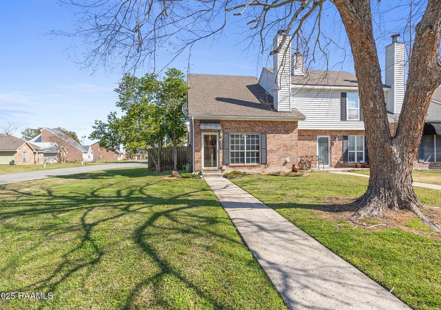 901 Carriage Light Loop Youngsville, LA 70592 - Thumbnail 2