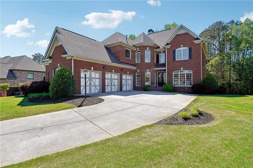2560 Manor Creek Court, Cumming, GA, USA, 30041 - Thumbnail 2