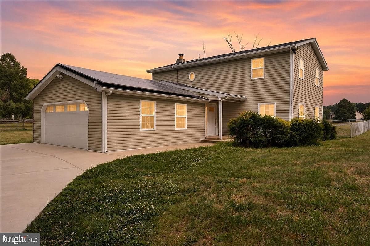 215 Tina Marie Ln Smyrna, DE 19977 | Single Family
