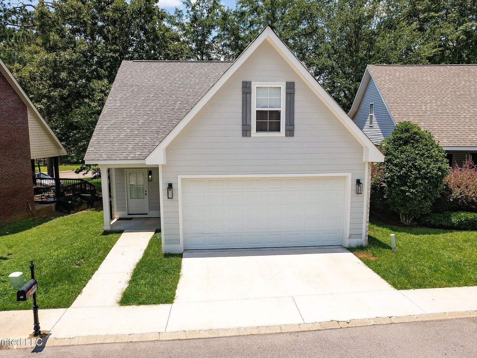 46 Bridgefield Ct Hattiesburg, MS 39402 - Thumbnail 2