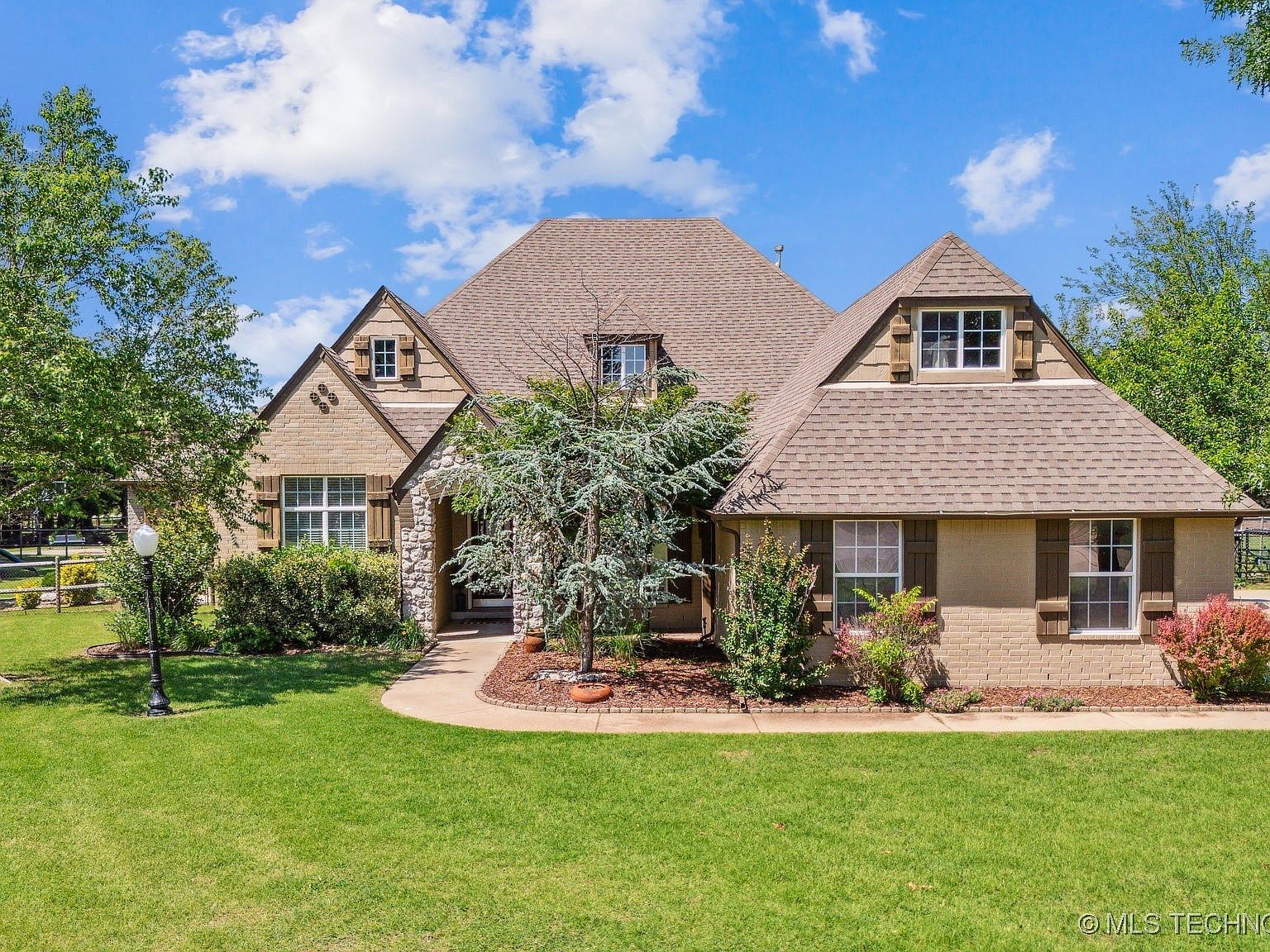 7235 N 198th East Ave Owasso, OK 74055 - Thumbnail 2