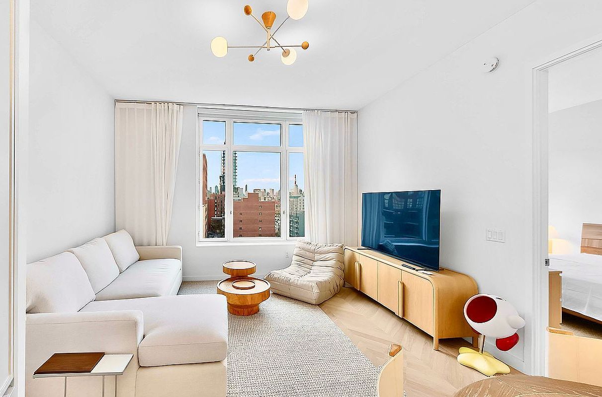 29-18 41st Ave Unit 10A Long Island City, NY 11101 - Thumbnail 2