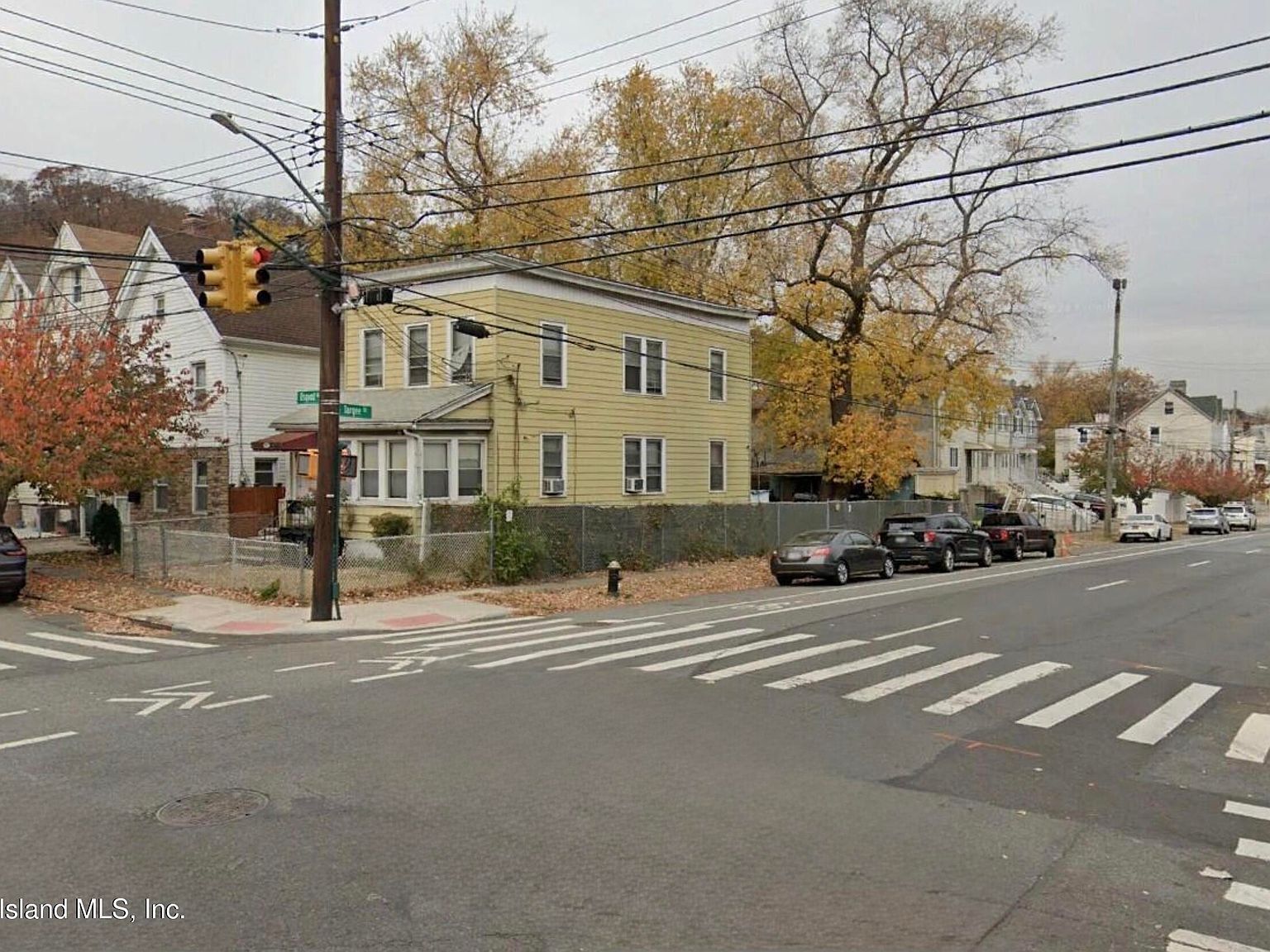 27 Osgood Ave Staten Island, NY 10304 - Thumbnail 2