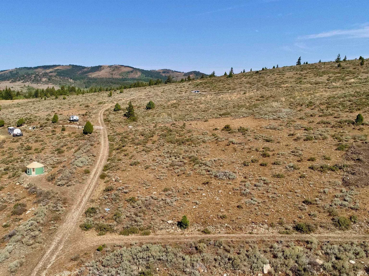 29 Northern Lights Rd, Bancroft, ID, 83217 - Thumbnail 2