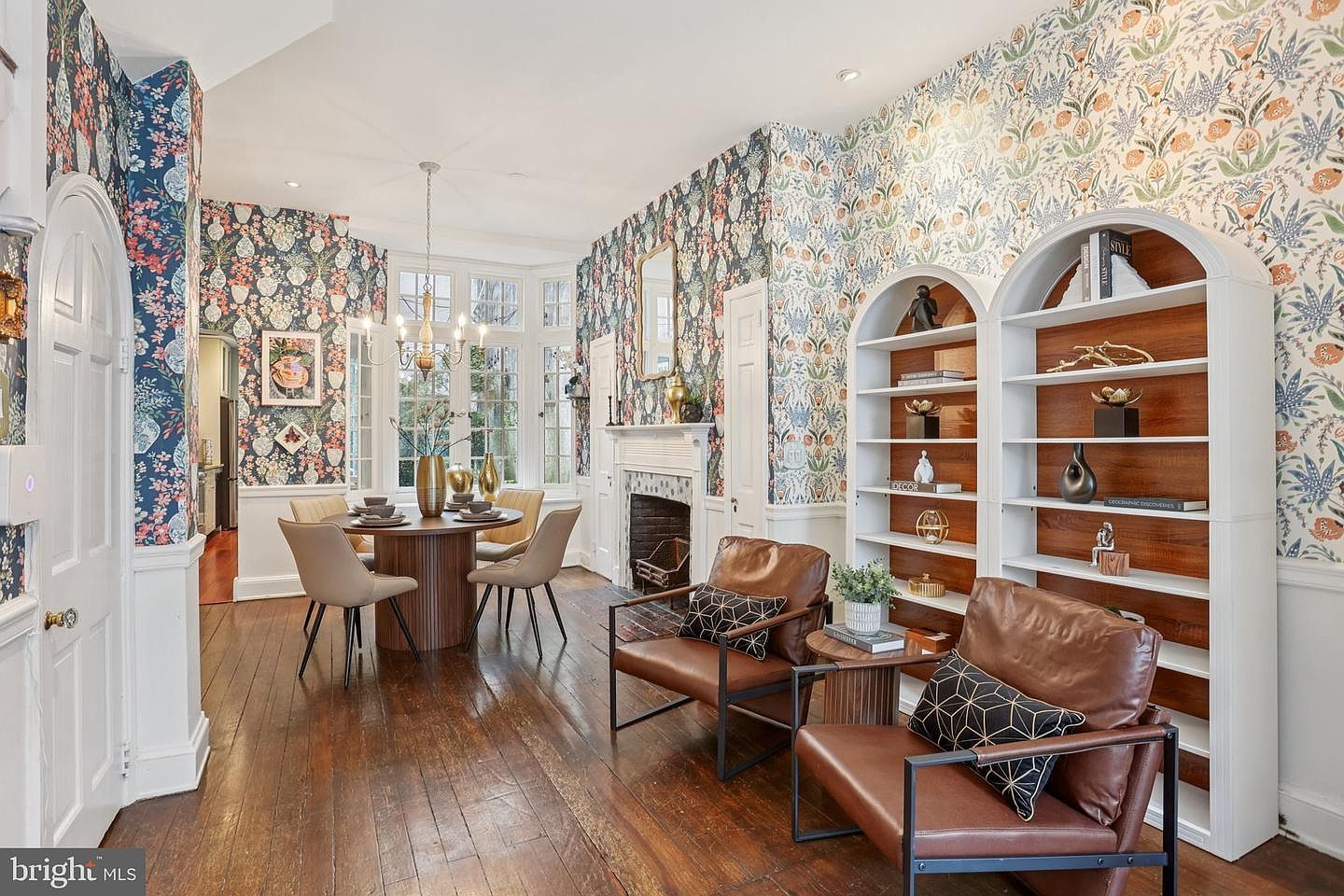 323 S Camac St Philadelphia, PA 19107 - Thumbnail 2