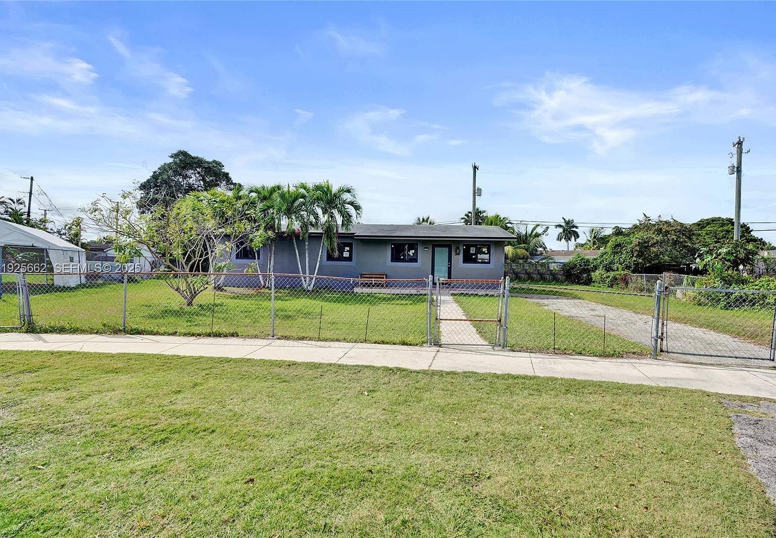 28640 SW 146th Ave Homestead, FL 33033  | Single Family