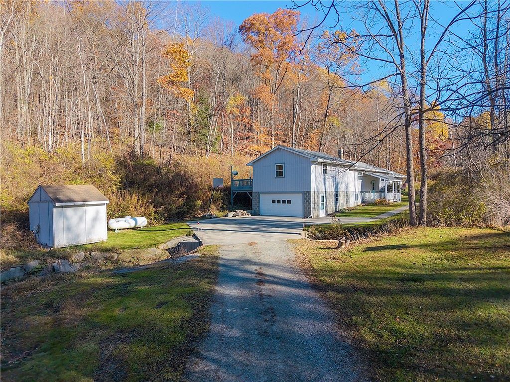 5575 Michigan Hollow Rd Avoca, NY 14809 - Thumbnail 2