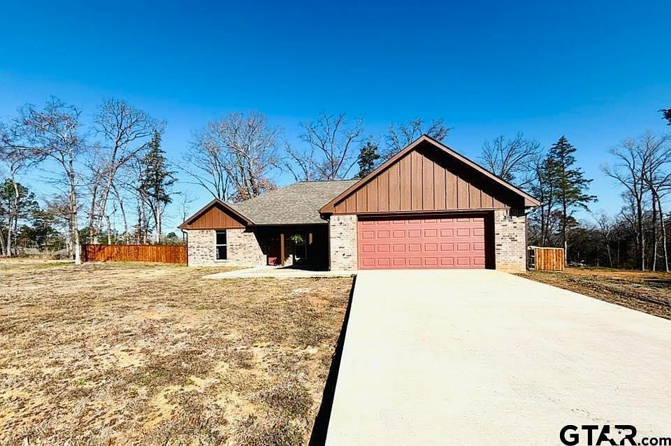 211 Private Road 6292 Mineola, TX 75773  | Single Family