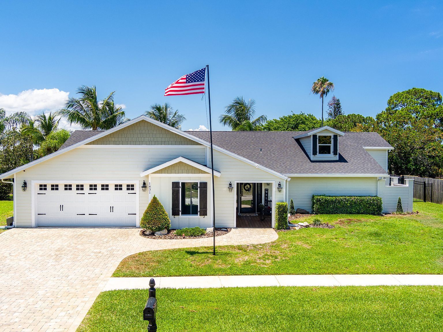 1831 SE Boma Ave Port Saint Lucie, FL 34952 - Thumbnail 2