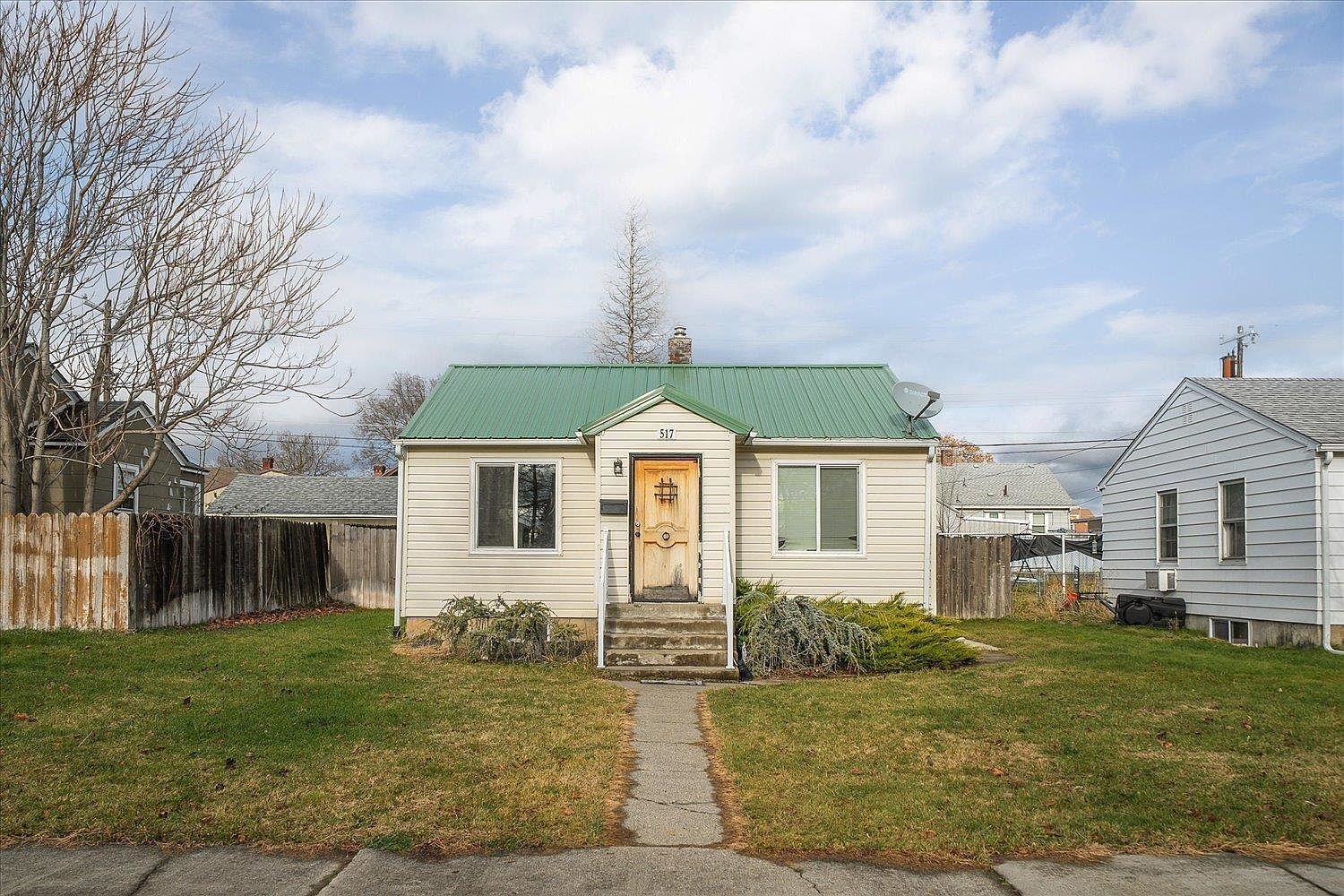 517 E Courtland Ave Spokane, WA 99207 - Thumbnail 2