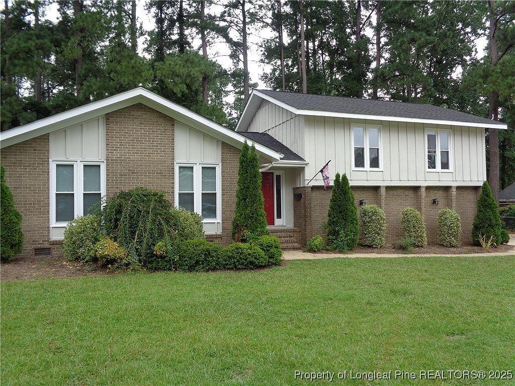 201 Rivenoak Dr Fayetteville, NC 28303 - Thumbnail 2