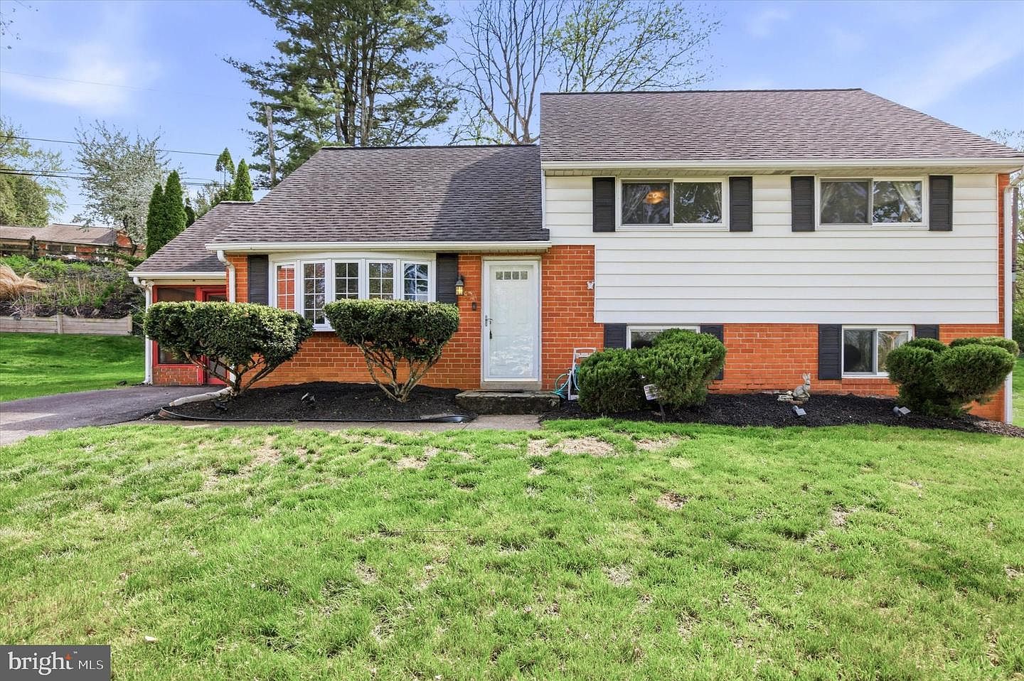 411 Lori Ln King Of Prussia, PA 19406  | Single Family