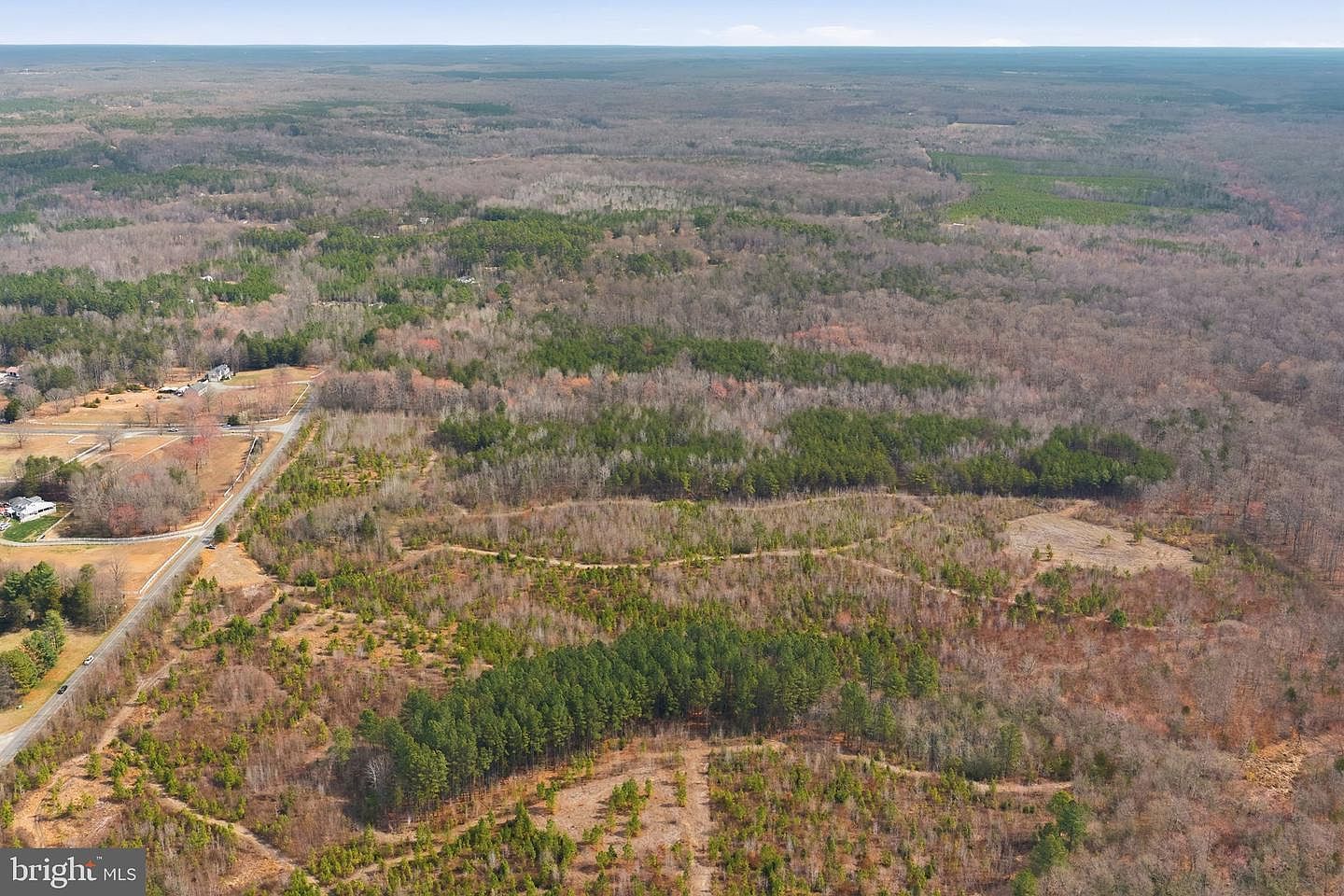 5239 Dickerson Rd Partlow, VA 22534 - Thumbnail 2