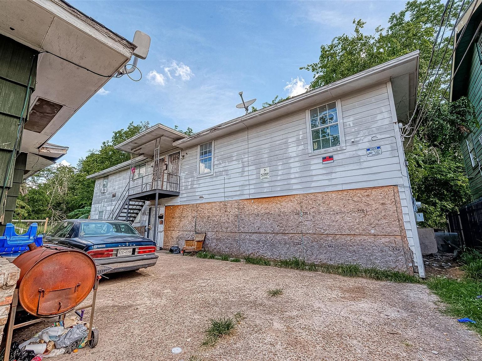 3113 1/2 Anita St #A-B Houston, TX 77004 - Thumbnail 2