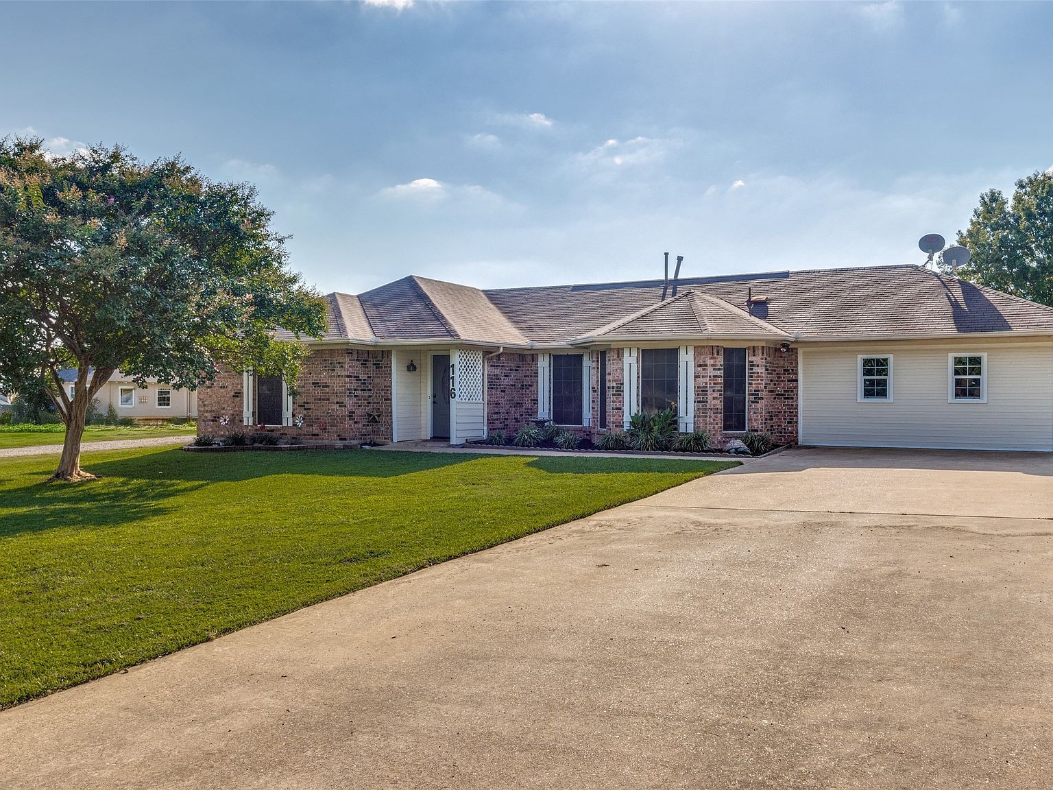 116 Curtis Ln Quinlan, TX 75474 - Thumbnail 2