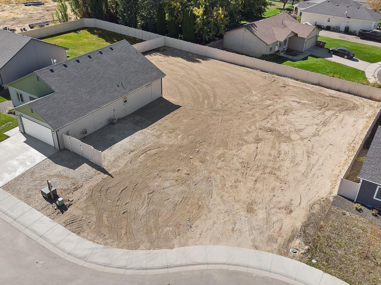 1811 Regency Way Emmett, ID 83617 - Thumbnail 2