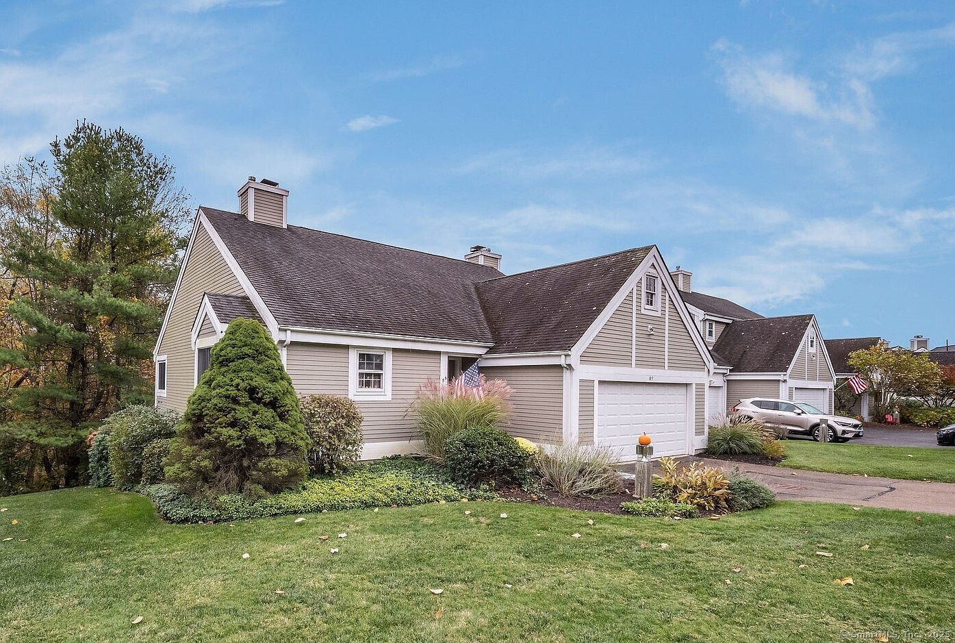 85 Legend Hill Rd #85 Madison, CT 06443 - Thumbnail 2