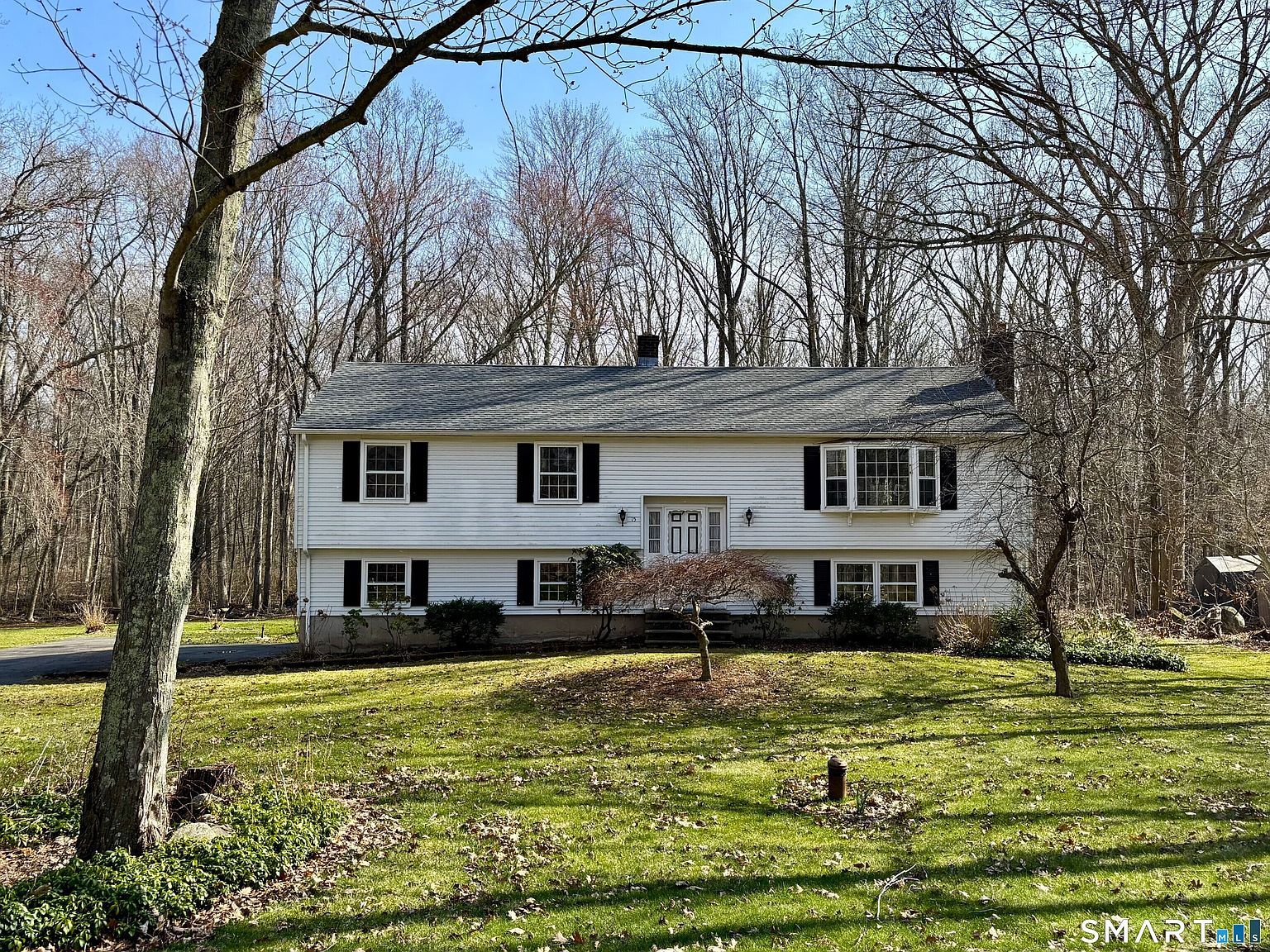 15 Stepping Stone Ln Madison, CT 06443  | Single Family