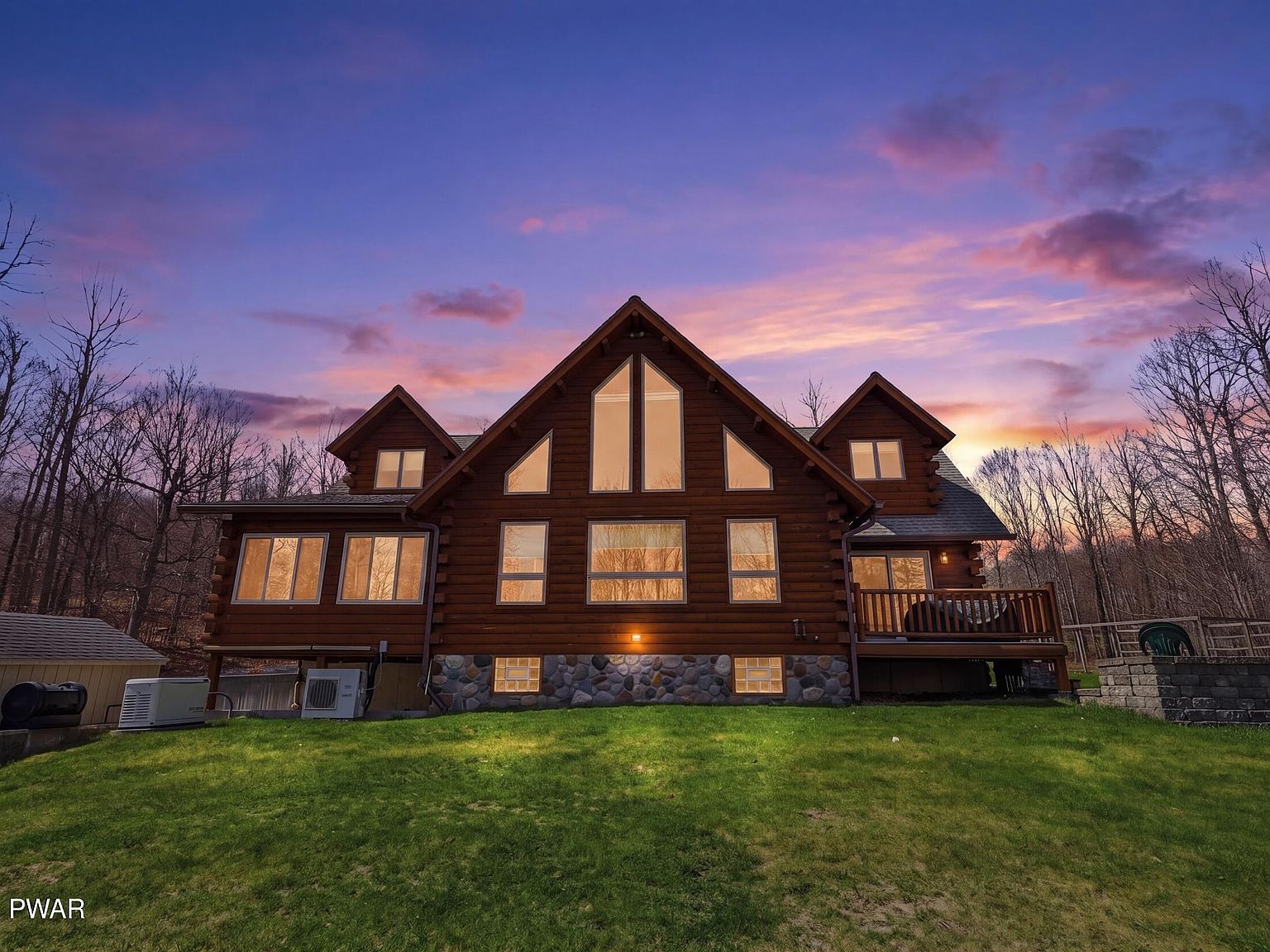 9 Crestview Dr Equinunk, PA 18417, 18417