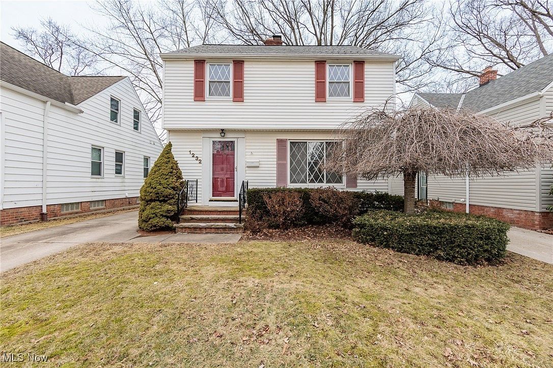 1232 Avondale Rd South Euclid, OH 44121 - Thumbnail 2