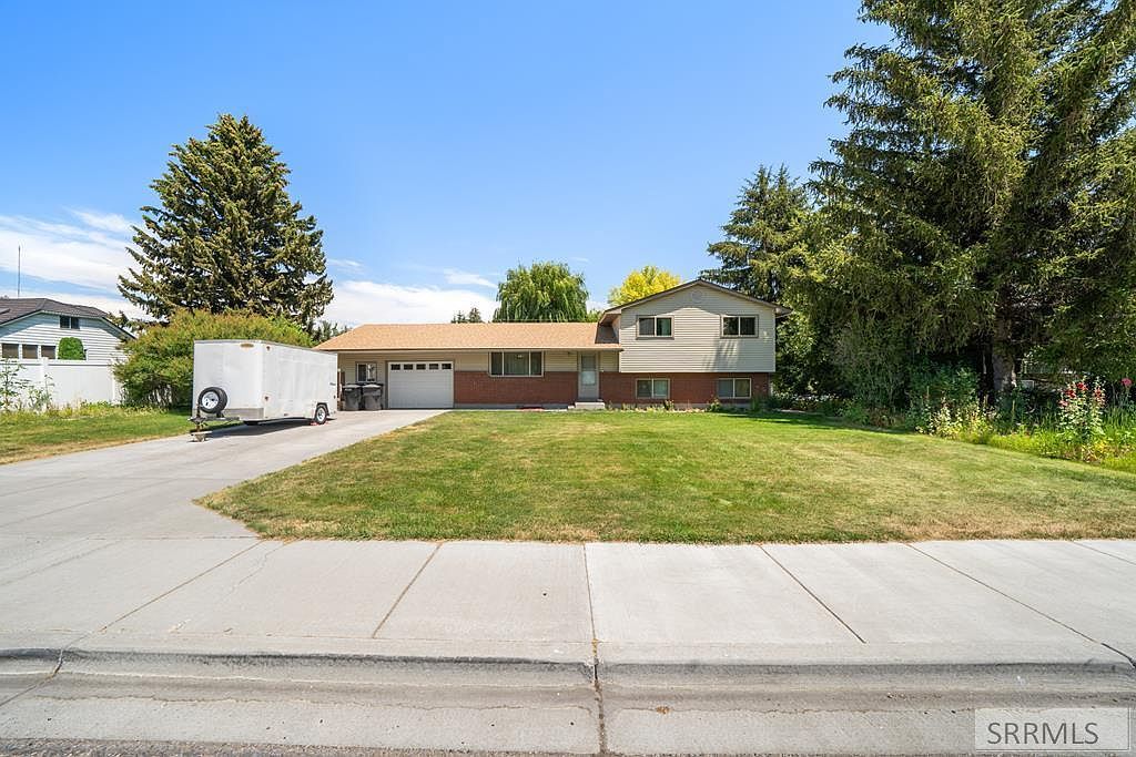 226 W Center St Firth, ID 83236 - Thumbnail 2