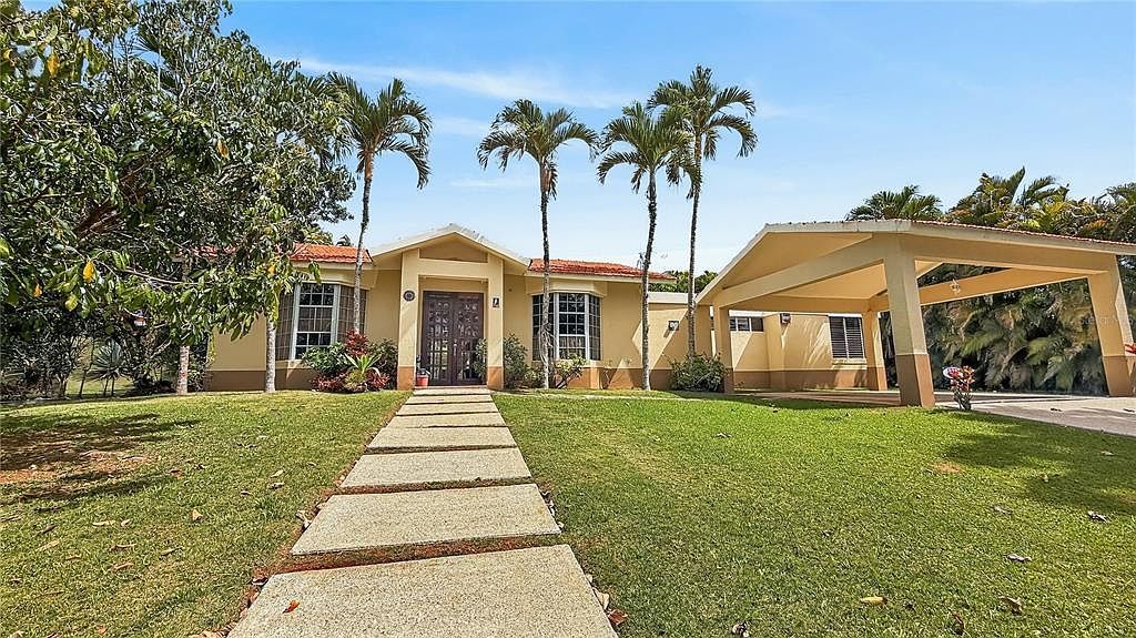 180 Camino Del Rte Cidra, PR 00739  | Single Family