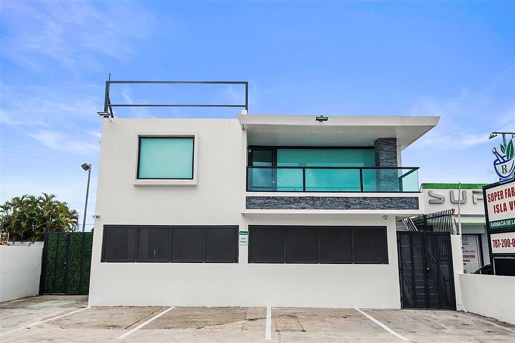 1035 Calle Marginal Villamar Carolina, PR 00979  | Single Family