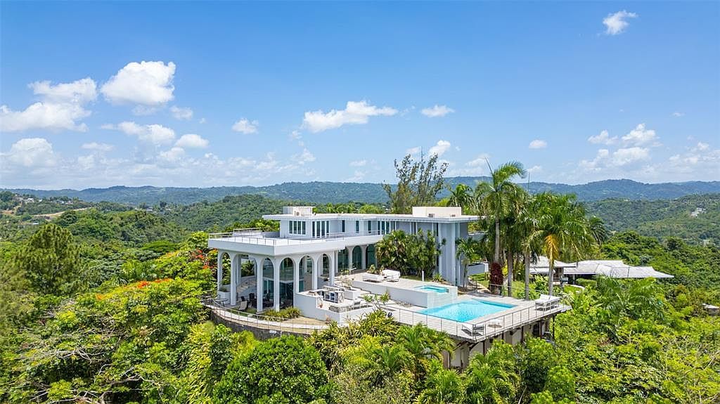 7 La Roca Guaynabo, PR 00969  | Single Family