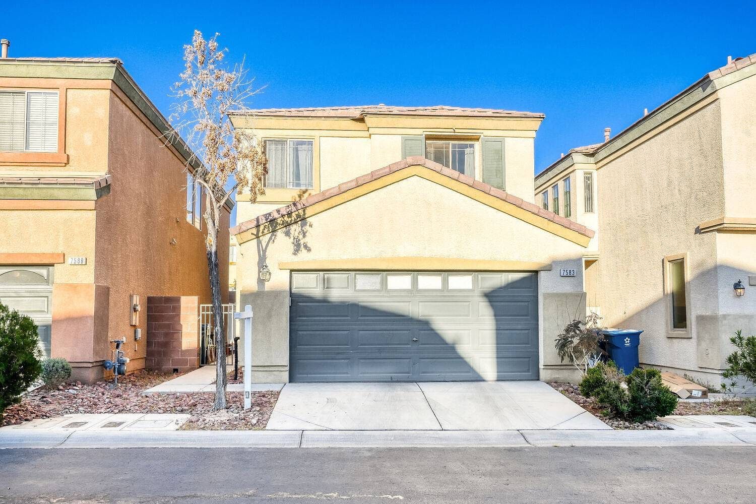 7583 Orchard Pine St Las Vegas, NV 89139 - Thumbnail 2