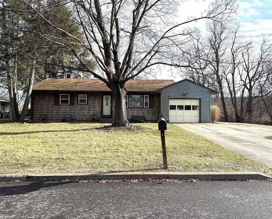 29 Brookside Ave E Apalachin, NY 13732 - Thumbnail 2